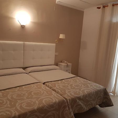Hostal Centro توليدو المظهر الخارجي الصورة