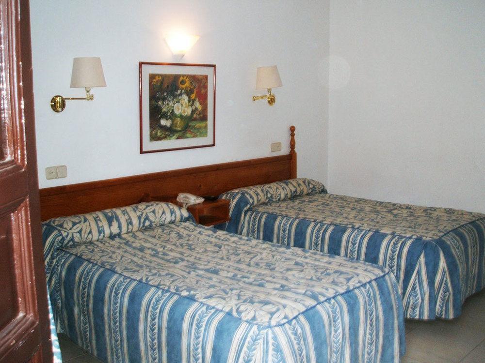 Hostal Centro توليدو المظهر الخارجي الصورة