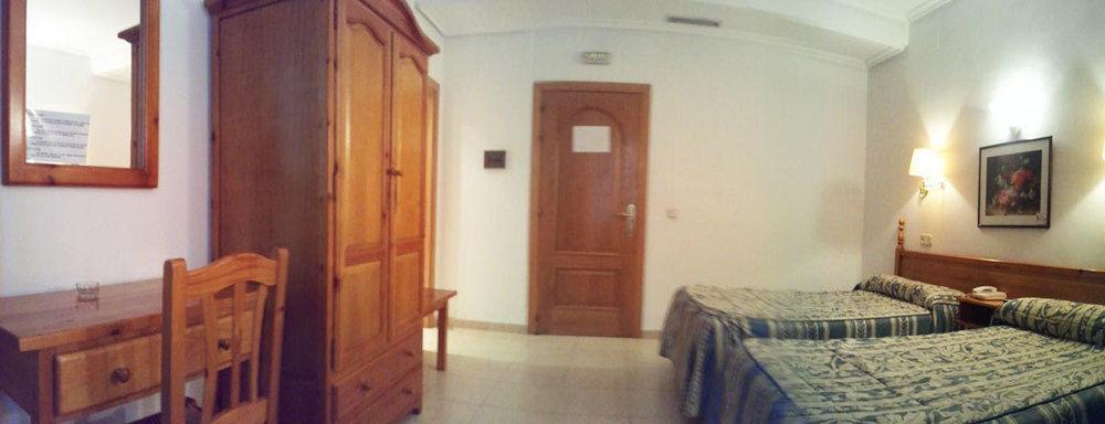 Hostal Centro توليدو المظهر الخارجي الصورة