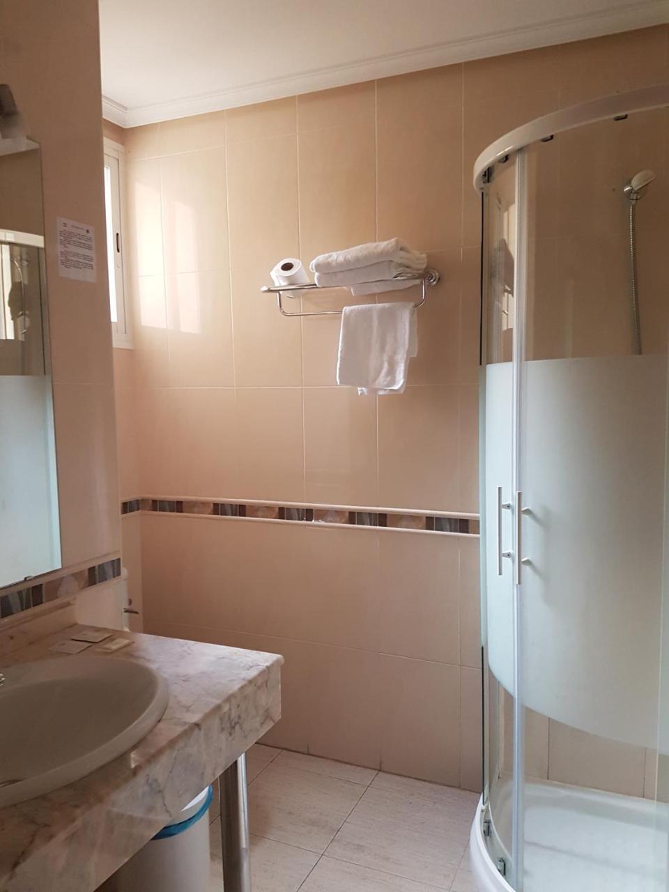 Hostal Centro توليدو المظهر الخارجي الصورة